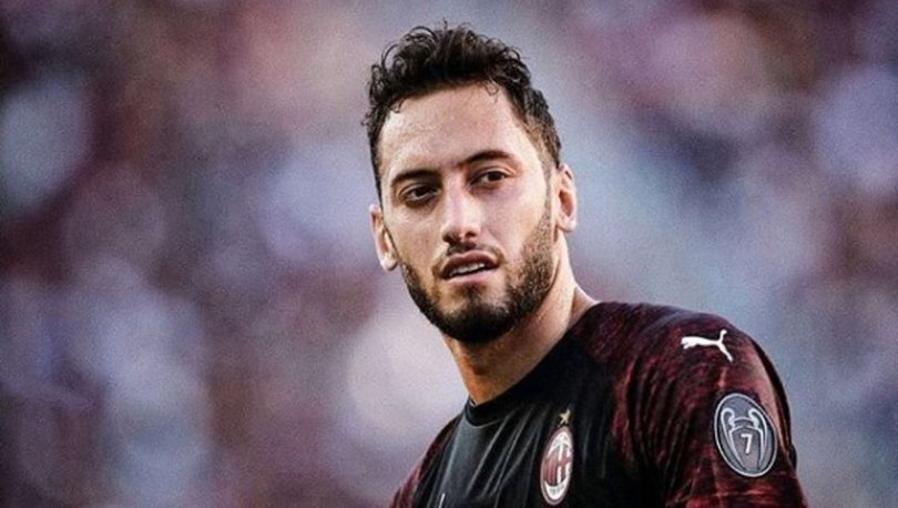 İtalyanlardan Hakan Çalhanoğlu'na büyük övgü